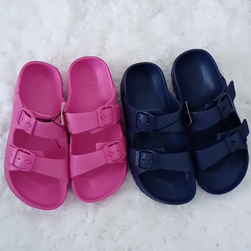 Lot of 2 pr Footbed Open Toe Sandals